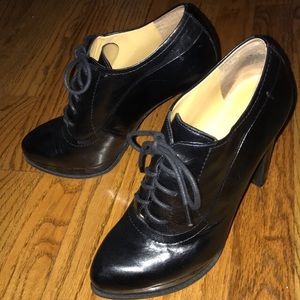 Nine West Oxford Heels 